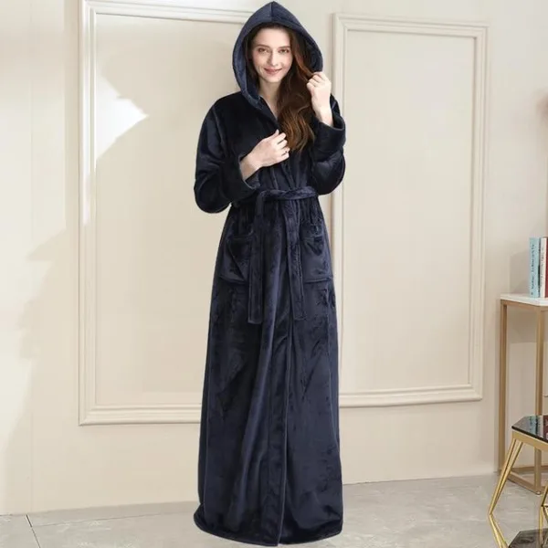 peignoir en tissu doux pour femme avec capuche