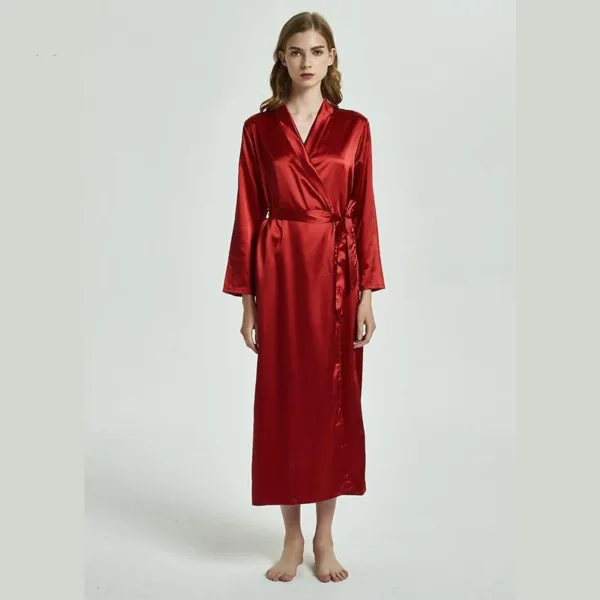 Peignoir Long Satin Femme 18177bb3 3983 42b2 bbb3 b5b8abe13067.jpg