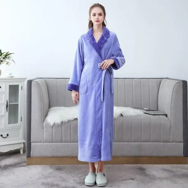 Peignoir Mauve.jpg