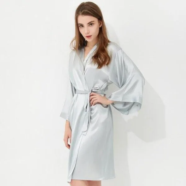 Peignoir Satin Clair.jpg