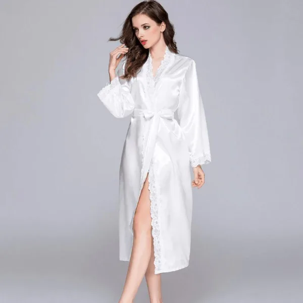 Peignoir Satin Femme Blanc.jpg
