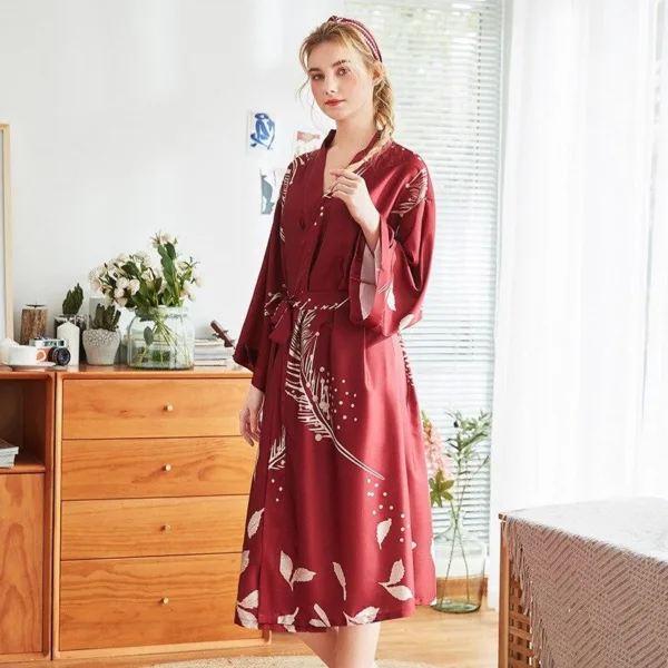 Peignoir Satin Rouge.jpg