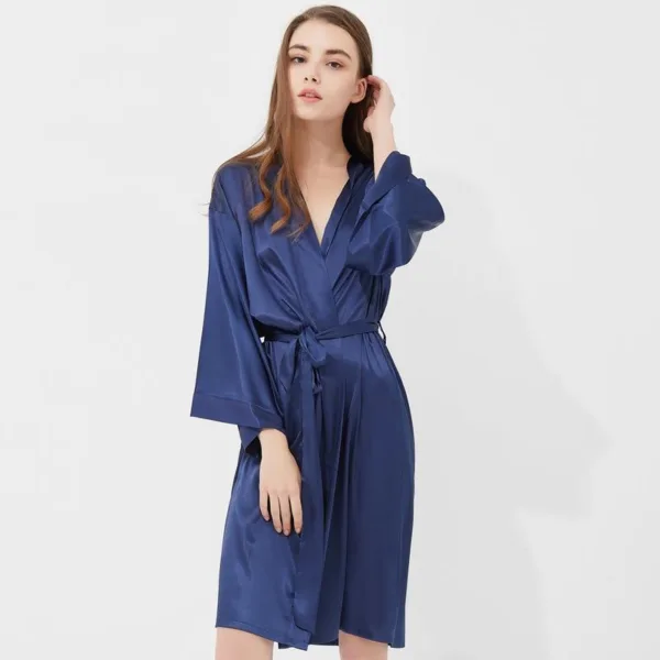 Peignoir Satin Simple.jpg