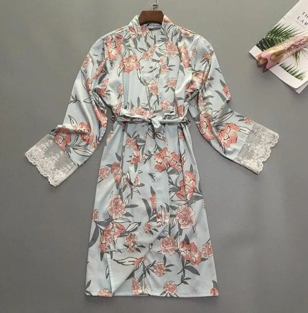 Robe de chambre Satin Fleuri.jpg